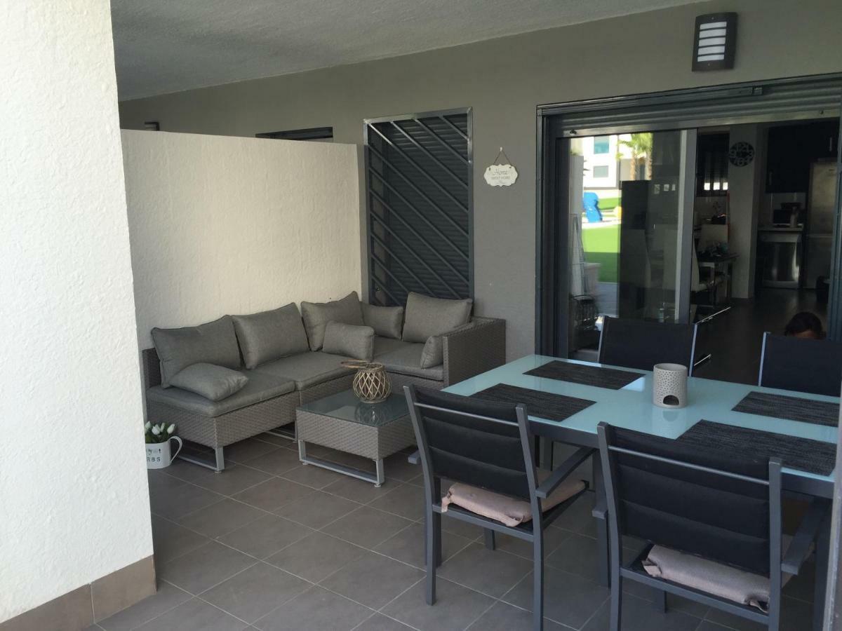 Apartment Oasisbeach La Zenia Orihuela Buitenkant foto